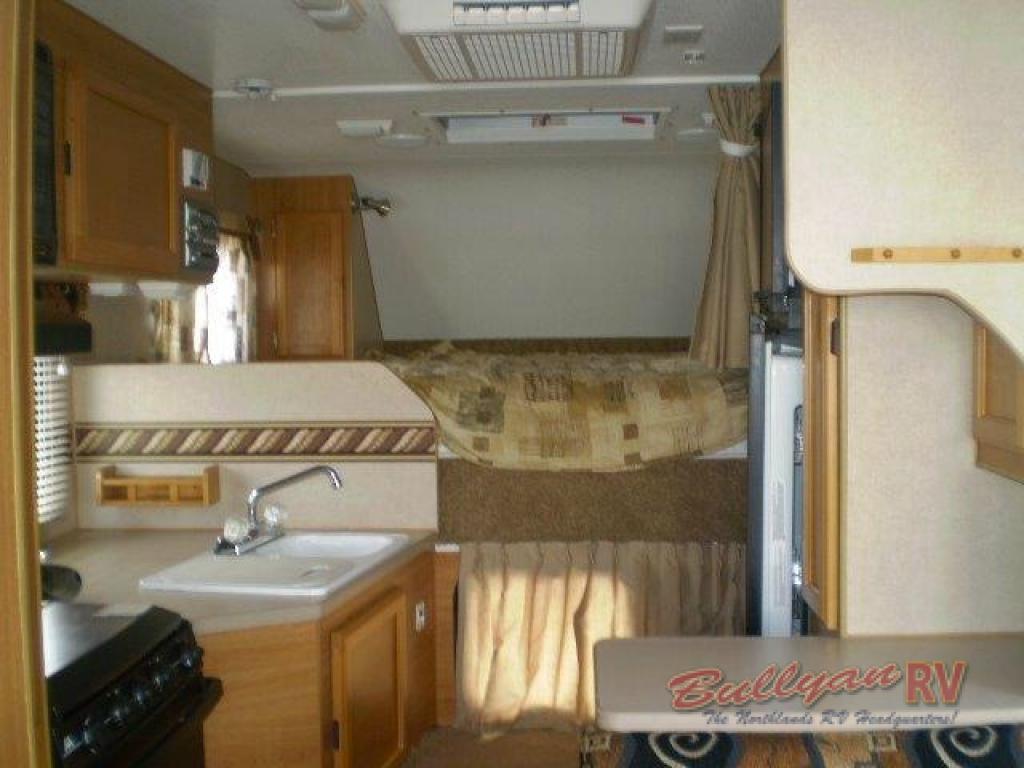 Used Truck Camper Blowout Sale Don T Wait Bullyan Rvs Blog