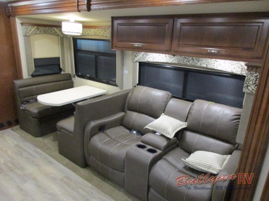 Dynamax Dx3 37ts Diesel Class C Motorhome Bring More To The