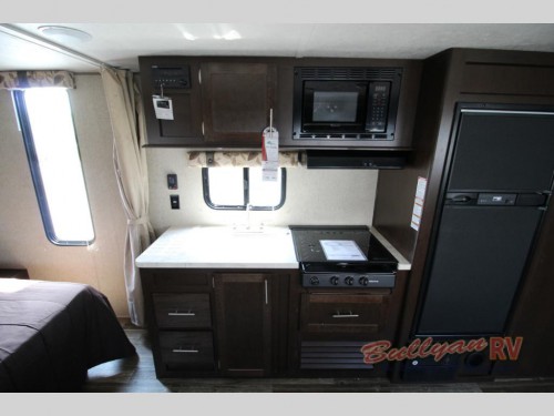 Cherokee Grey Wolf 26CKSE Travel Trailer Kitchen