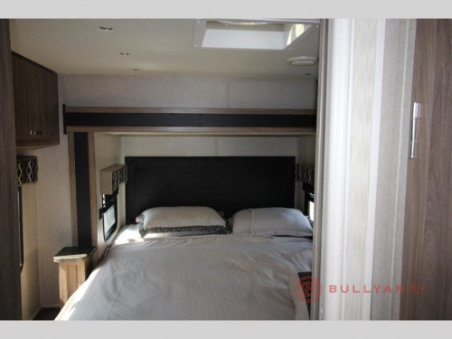Dynamax Isata 3 24RW Motorhome Bedroom