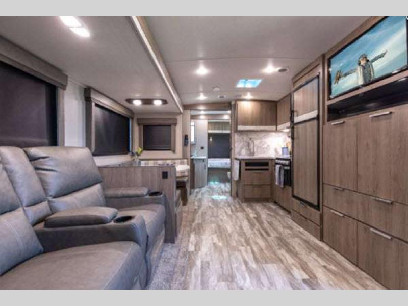 Imagine Travel Trailer Review: Turn Your Daydreams into Reality ...